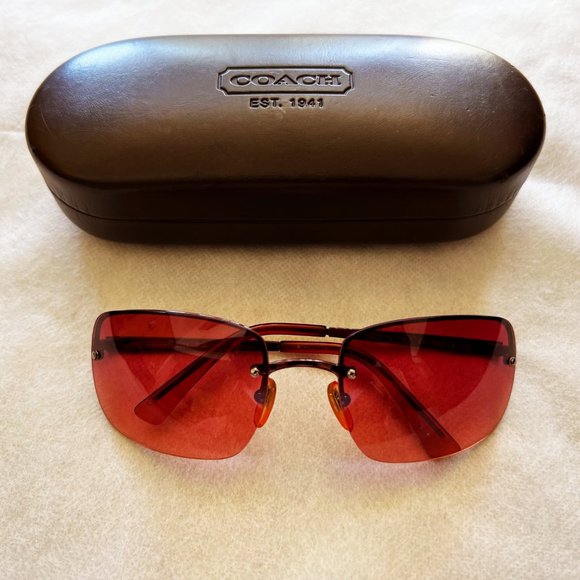 COACH Sunglasses With Case - Picture 8 of 8